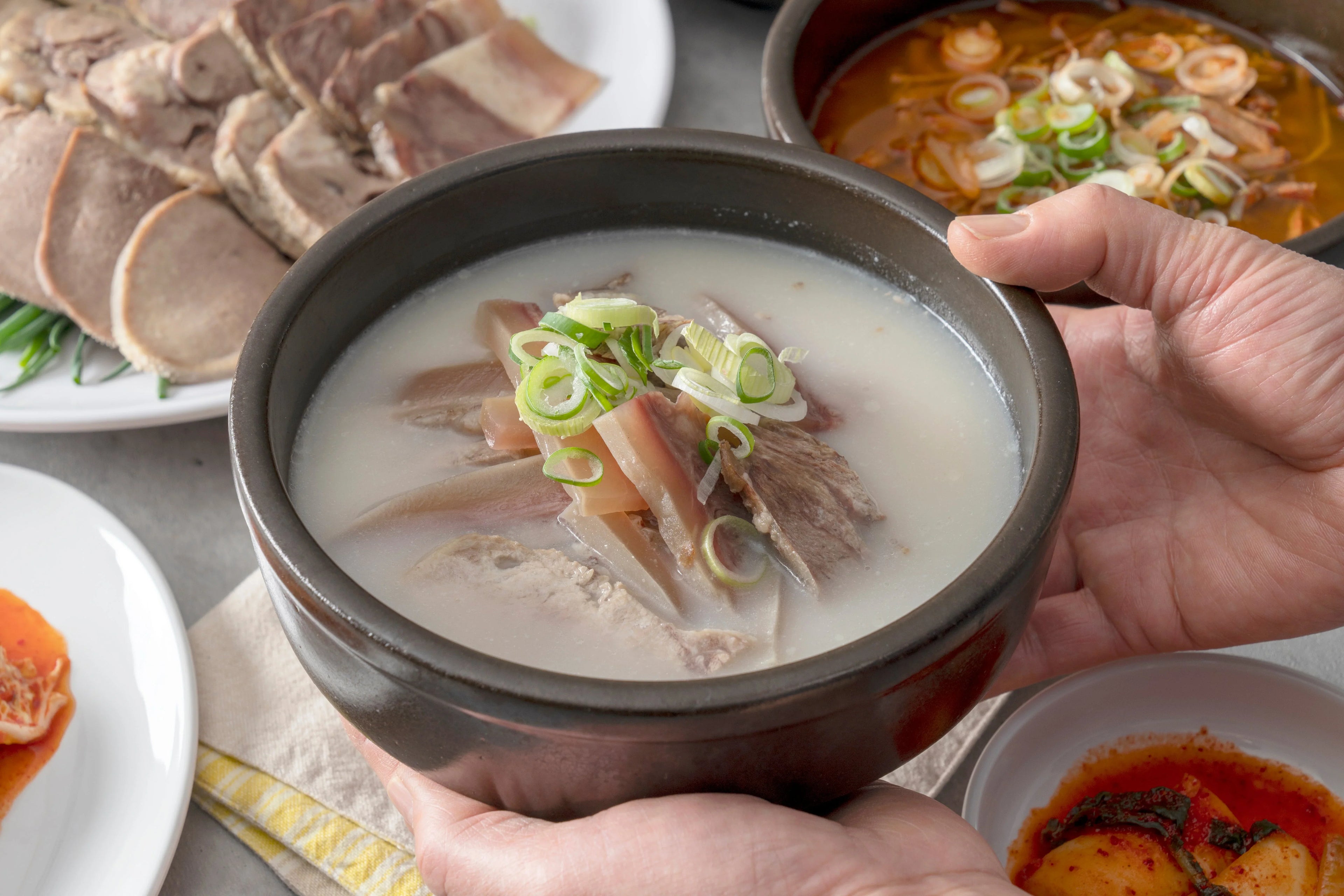 설렁탕, 뽀얀 국물의 한식 소울푸드
